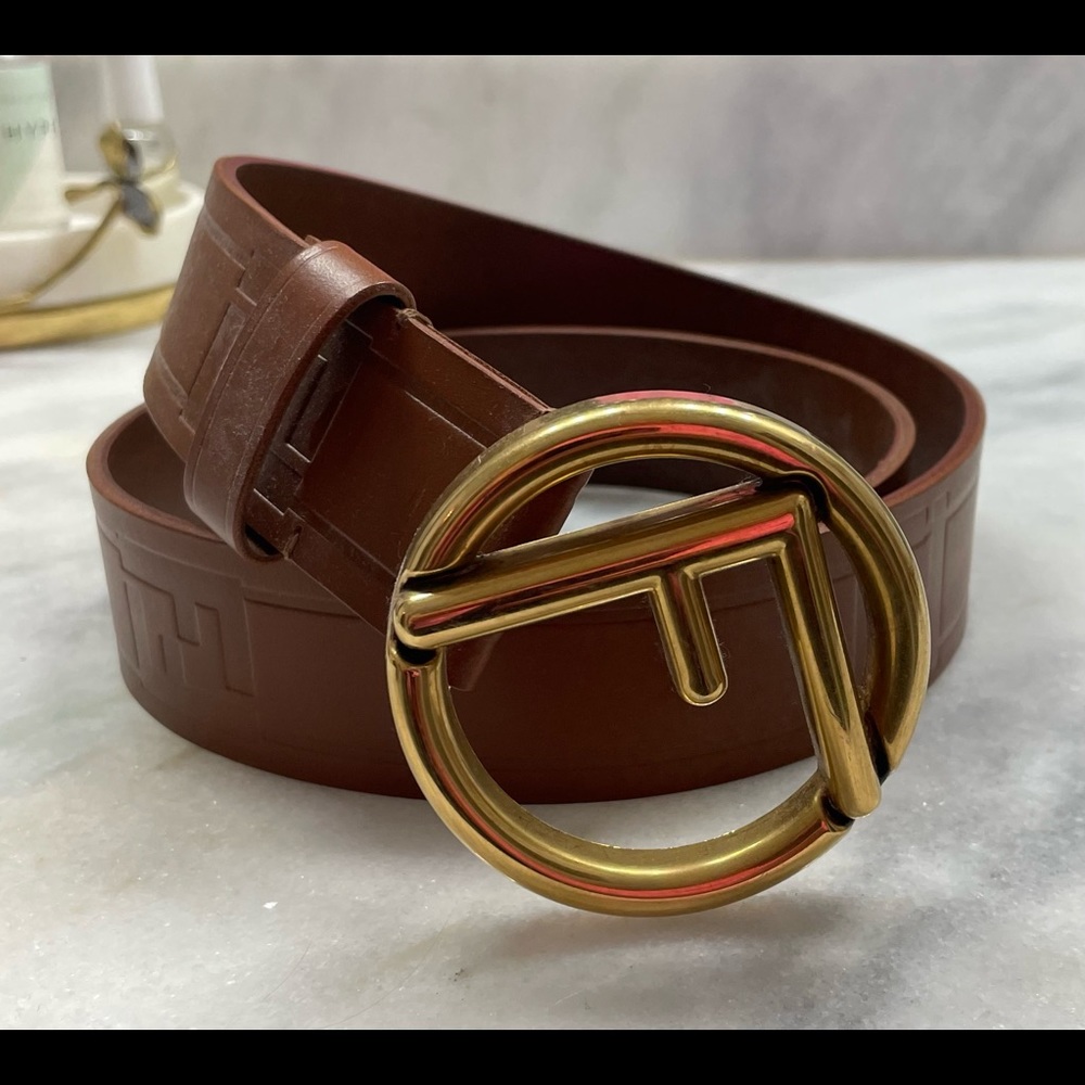 Fendi leather belt women’s size 95